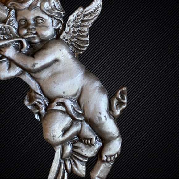 Angel Picture Frame - Picture 2 of 3